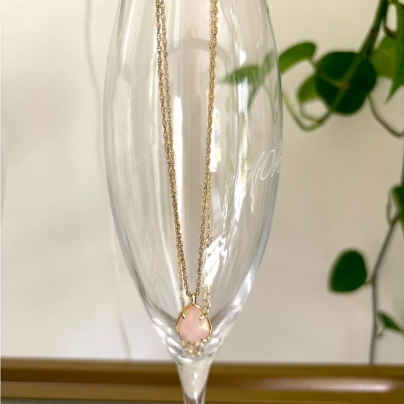 Kendra Scott Rose Quartz Kiri Necklace - Picture 1 of 3